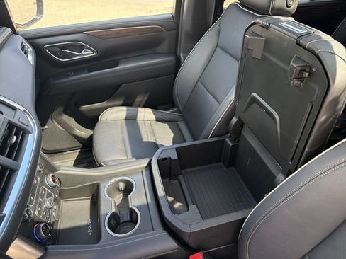 Used 2023 Chevrolet Tahoe Premier AWD/4WD image 23