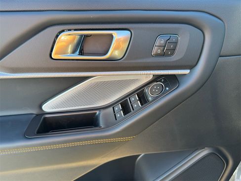 New 2026 Ford Explorer Tremor w/ Tremor Ultimate Package image 10