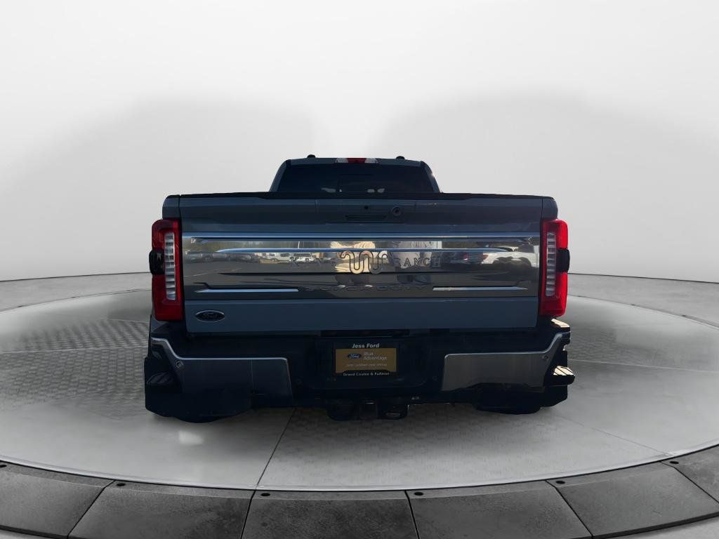 Used 2025 Ford F350 King Ranch AWD/4WD image 9