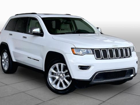 Used 2017 Jeep Grand Cherokee Limited AWD/4WD image 3