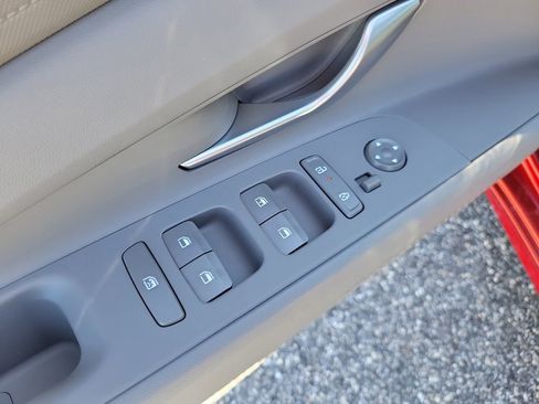 New 2026 Hyundai Elantra SE FWD image 15