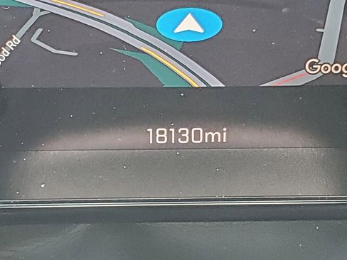 Used 2025 Chevrolet Tahoe Z71 w/ Comfort Package AWD/4WD image 36