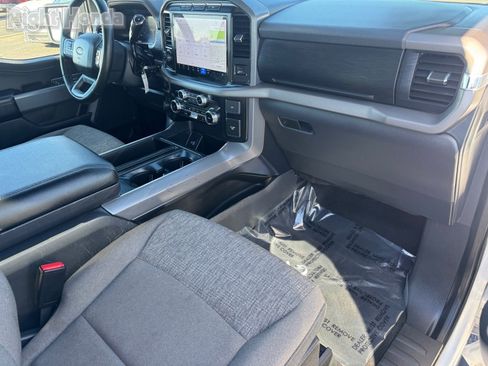 Used 2024 Ford F150 XLT w/ Mobile Office Package image 11