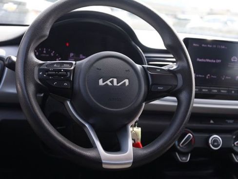 Used 2022 Kia Rio LX image 28