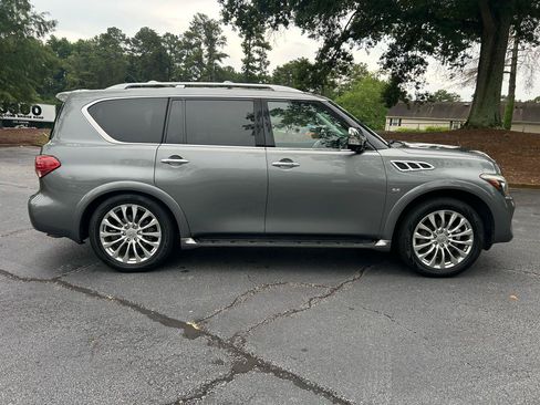 Used 2016 INFINITI QX80 4WD w/ Deluxe Technology Package image 6