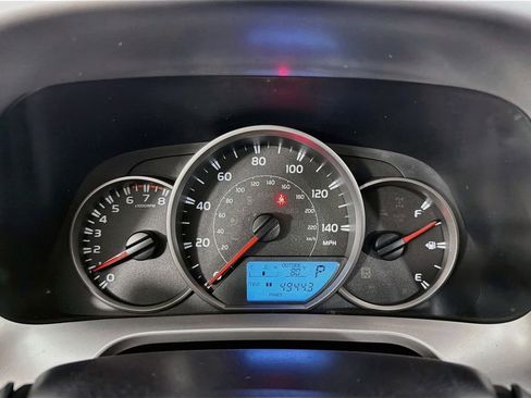 Used 2016 Toyota RAV4 LE FWD image 15