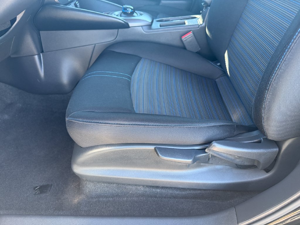 Used 2024 Nissan Leaf S FWD image 10