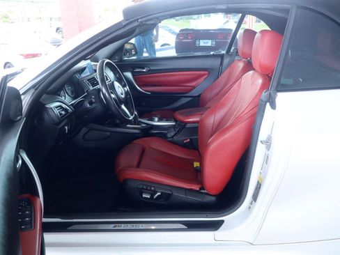 Used 2016 BMW M235i Convertible RWD image 16