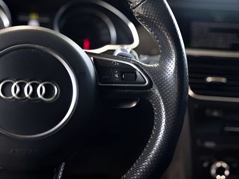 Used 2015 Audi RS 5 Coupe w/ Technology Package AWD/4WD image 23