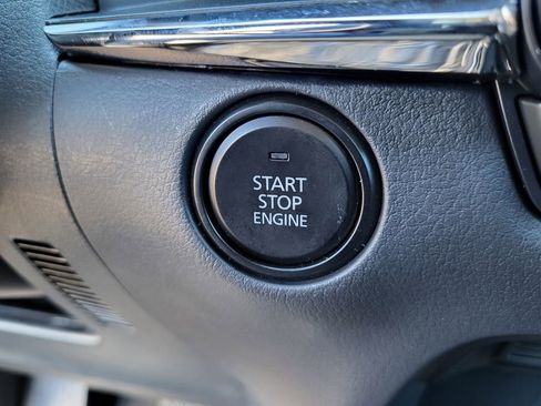 Used 2025 MAZDA CX-30 AWD 2.5 S w/ Preferred Package image 23