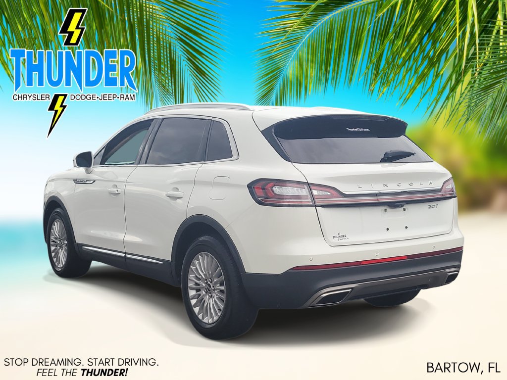 Used 2020 Lincoln Nautilus FWD image 3