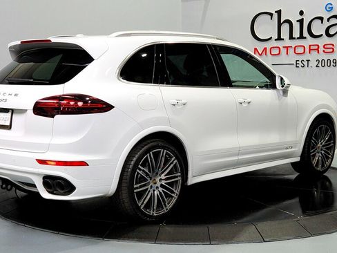 Used 2017 Porsche Cayenne GTS image 7