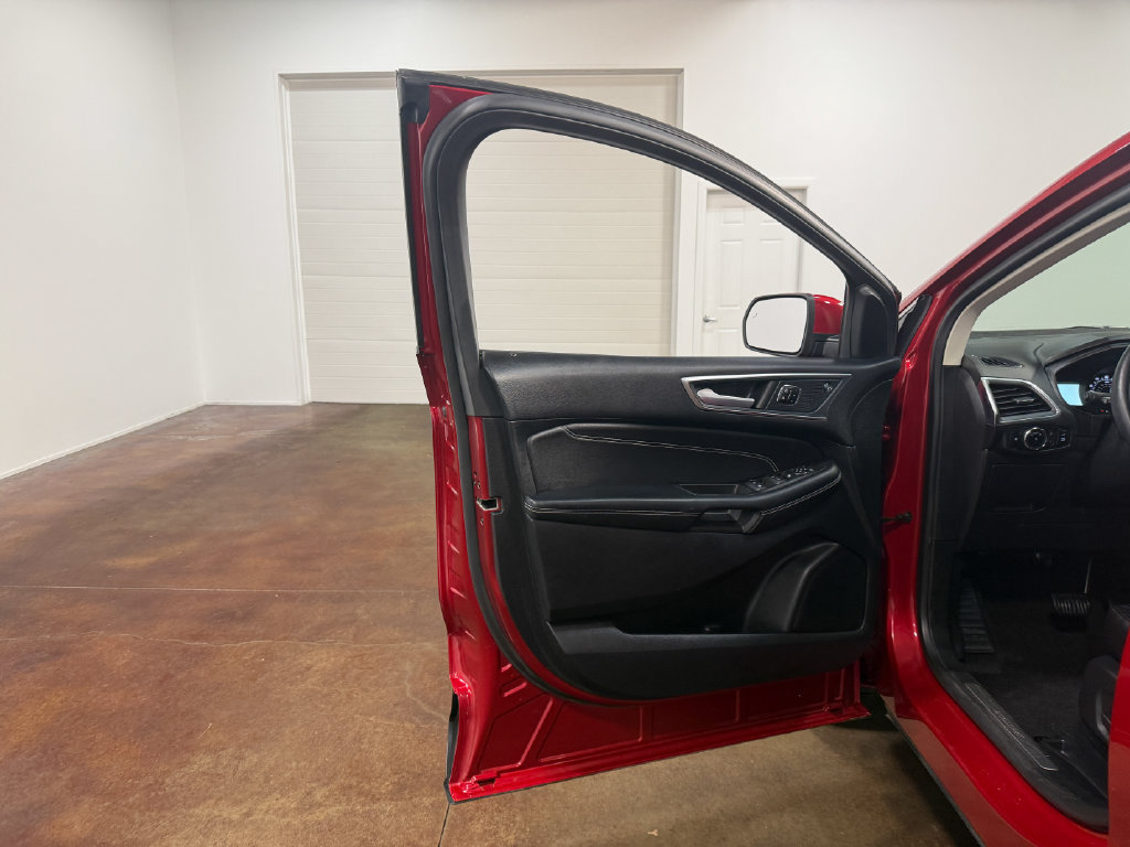 Used 2024 Ford Edge Titanium AWD/4WD image 55