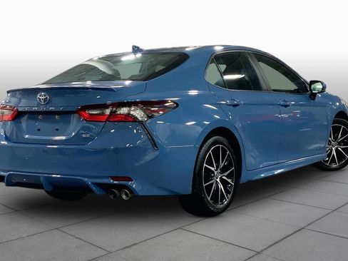Used 2024 Toyota Camry SE FWD image 13