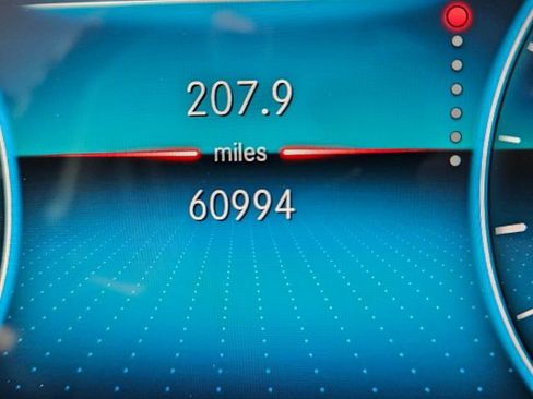 Used 2022 Mercedes-Benz GLE 450 4MATIC image 29