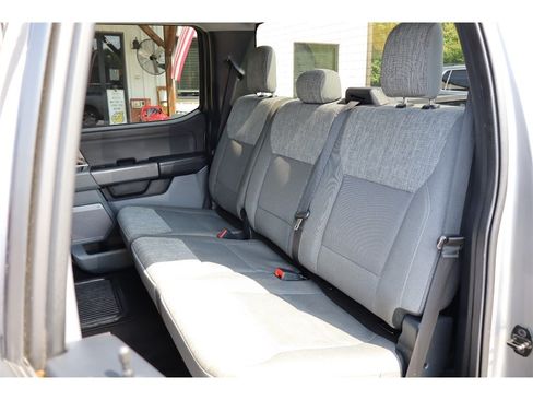 Used 2022 Ford F150 XLT w/ Equipment Group 302A High RWD image 15