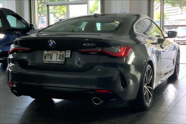Used 2024 BMW 430i Coupe w/ Premium Package RWD image 6