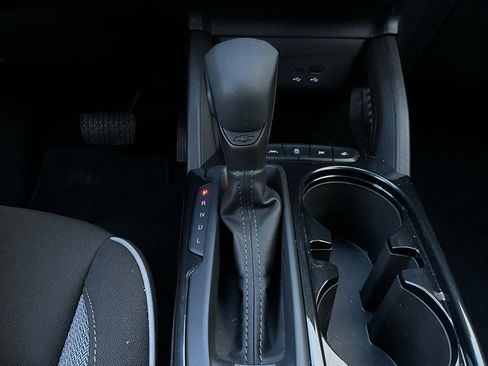 Used 2025 Chevrolet TrailBlazer LT image 21