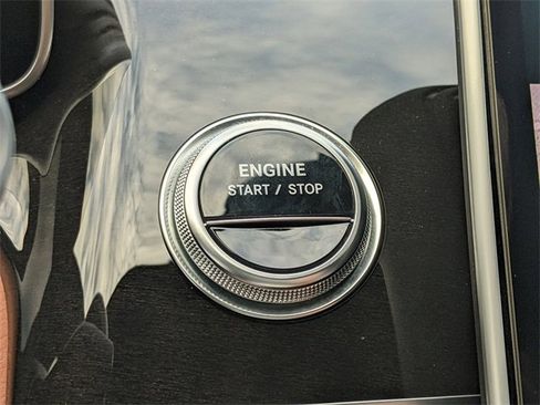 Used 2024 Mercedes-Benz S 580e 4MATIC Sedan image 26