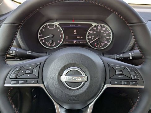 New 2025 Nissan Sentra SR w/ SR Premium Package image 27