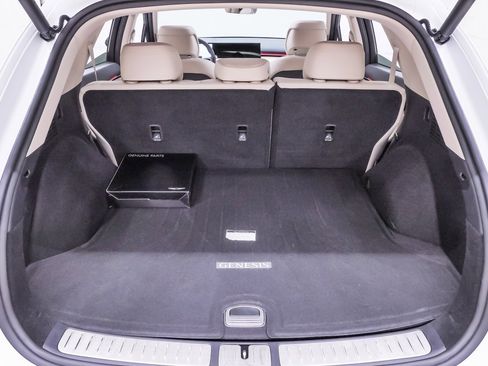 Certified 2026 Genesis GV70 2.5T Select image 25