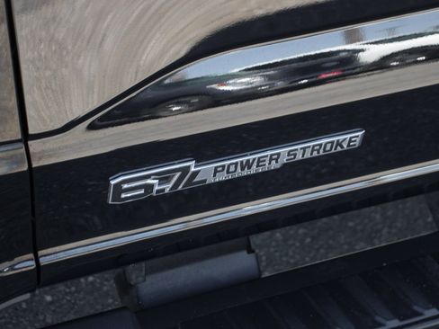 Used 2023 Ford F250 Lariat w/ Black Appearance Package image 53