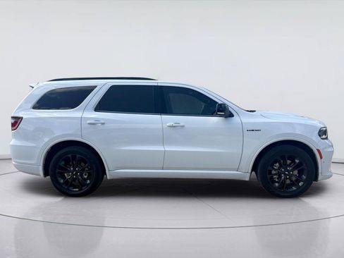 Used 2023 Dodge Durango R/T RWD image 2