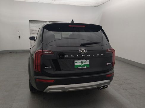 Used 2020 Kia Telluride S w/ S 8 Passenger Seating Package AWD/4WD image 6