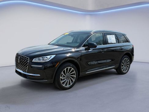 Used 2023 Lincoln Corsair Reserve FWD image 10