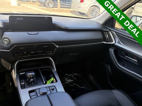 Used 2024 MAZDA CX-90 3.3 Turbo w/ Preferred Plus image 16