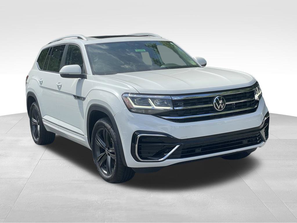 Used 2022 Volkswagen Atlas SEL R-Line AWD/4WD image 3