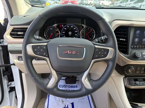 Used 2023 GMC Acadia Denali AWD/4WD image 15