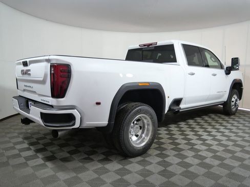 New 2026 GMC Sierra 3500 Denali w/ Denali Reserve Package image 2