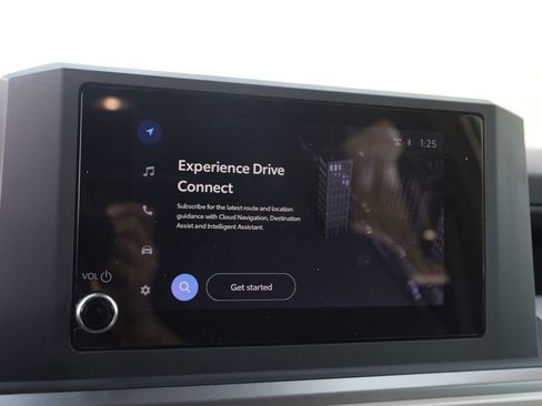 Used 2024 Toyota Tacoma SR5 AWD/4WD image 12