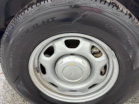 Used 2017 Ford F150 XL w/ Equipment Group 101A Mid RWD image 19