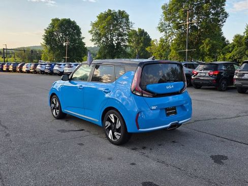 Certified 2024 Kia Soul GT-Line FWD image 6