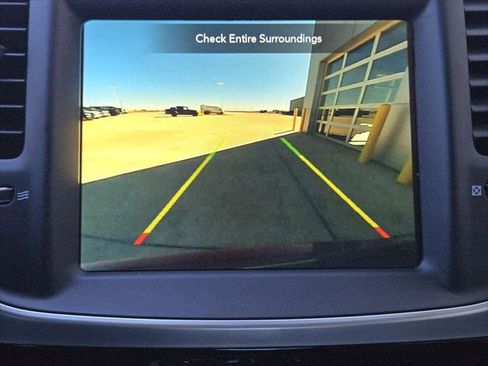 Certified 2023 Chrysler 300 Touring w/ Sport Appearance Package image 16