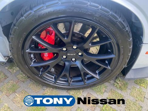Used 2016 Dodge Challenger SRT Hellcat RWD image 27