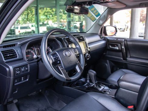 Used 2020 Toyota 4Runner TRD Off-Road Premium w/ Moonroof Package image 11