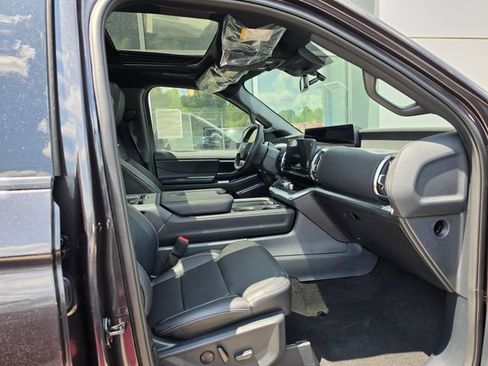 New 2026 Ford Expedition Platinum AWD/4WD image 6