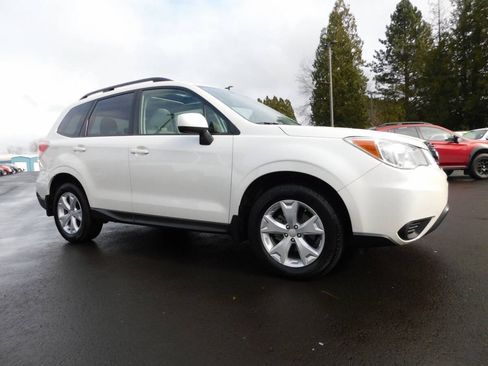 Used 2015 Subaru Forester 2.5i Premium w/ All-Weather Package AWD/4WD image 1