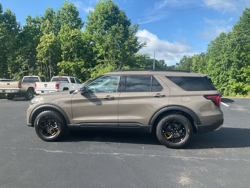 New 2026 Ford Explorer Tremor w/ Tremor Ultimate Package AWD/4WD image 8