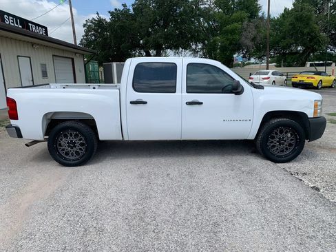 Used 2007 Chevrolet Silverado 1500 W/T RWD image 1