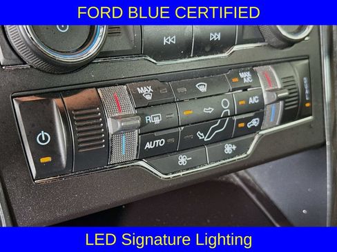 Certified 2019 Ford Explorer XLT w/ Equipment Group 201A FWD image 19