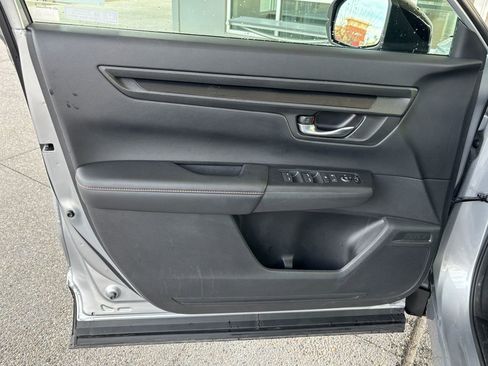 Used 2023 Honda CR-V Sport image 25