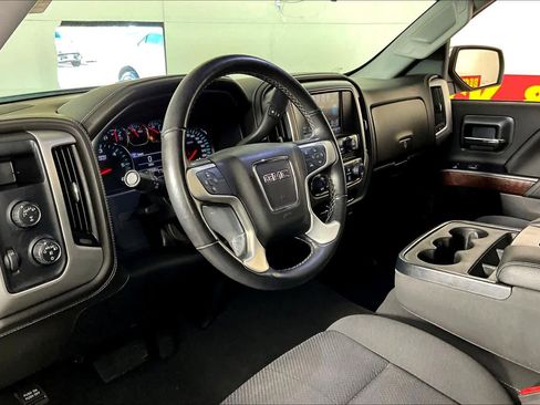 Used 2018 GMC Sierra 1500 SLE w/ SLE Value Package image 15