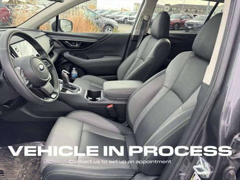 Used 2025 Subaru Outback Onyx Edition XT image 12