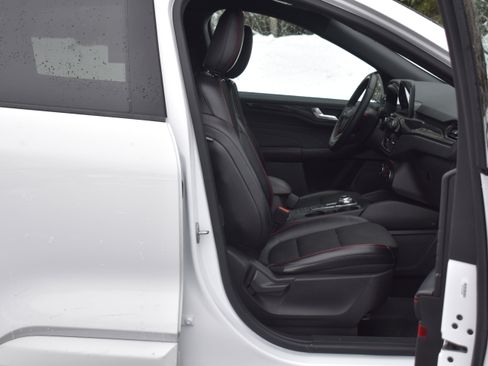 Used 2023 Ford Escape ST-Line image 24