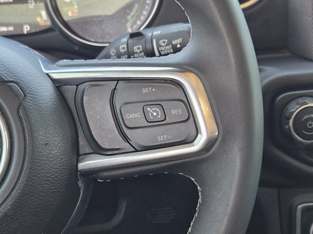 Used 2023 Jeep Wrangler Unlimited Sahara AWD/4WD image 29
