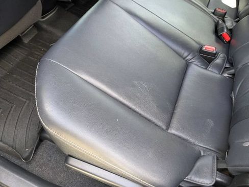 Used 2017 Toyota RAV4 Platinum FWD image 34